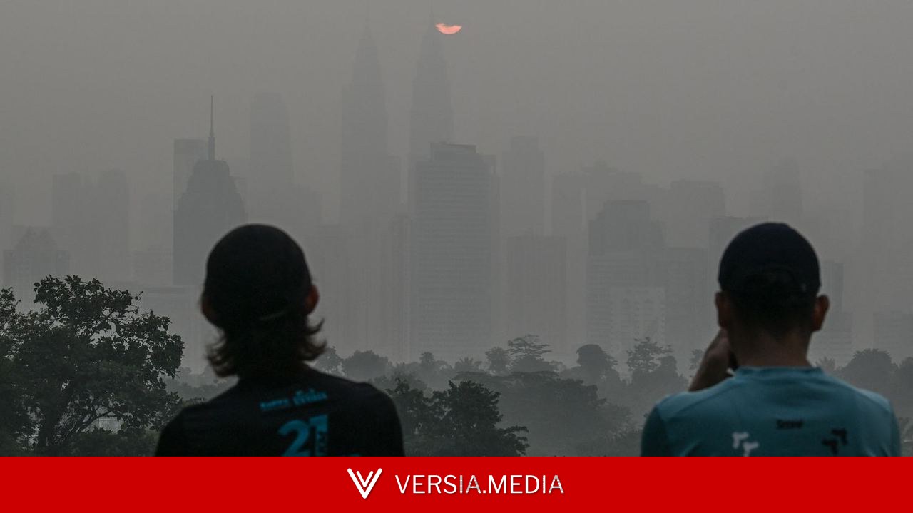 Le niveau d'alerte maximal déclenché dans une partie de l'Asie du Sud-Est à cause de fumées toxiques provoquées par des incendies